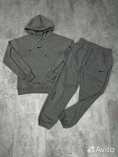 Спортивный костюм Nike