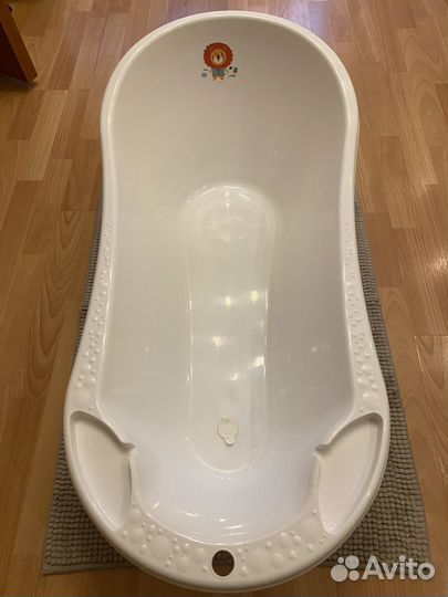 Ванночка для купания новорожденного