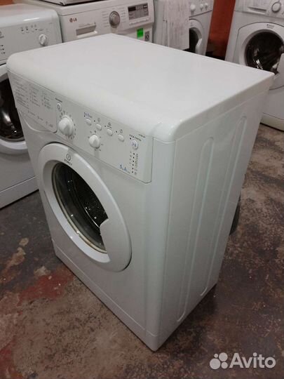 Стиральная машина Indesit 5kg