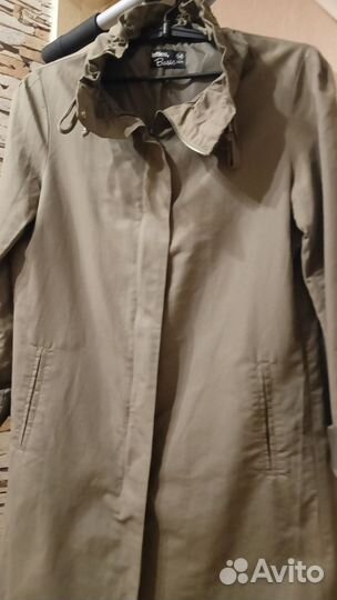 Плащи женские