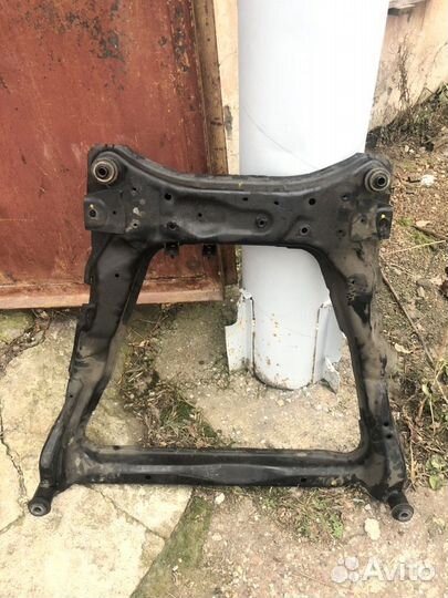 Подрамник Ниссан Х-Трейл Т31 2.5