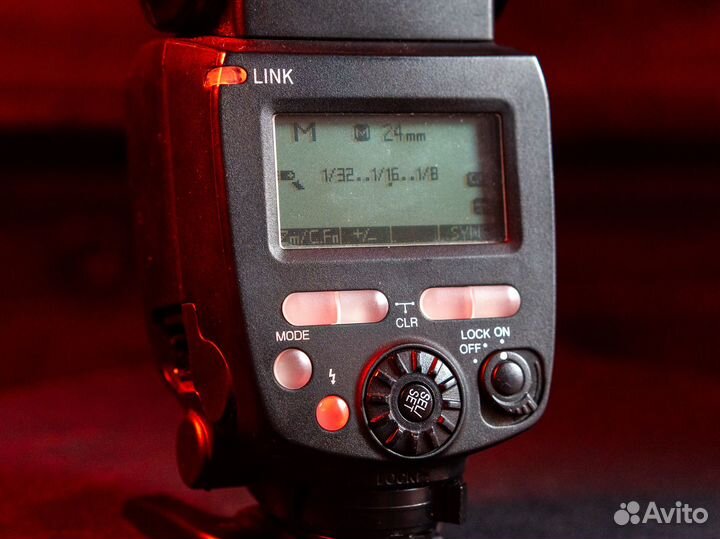 Вспышка Yongnuo Speedlite YN685 для Canon