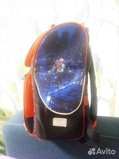 Школьный рюкзак