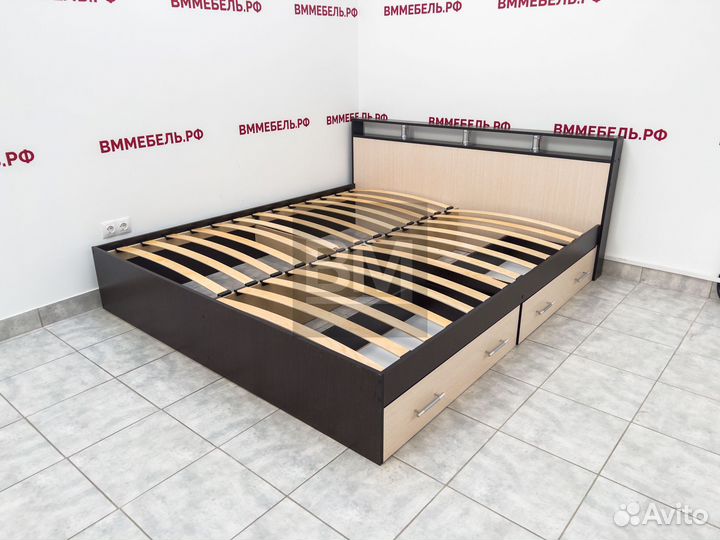 Кровать двуспальная с ящиками 180х200