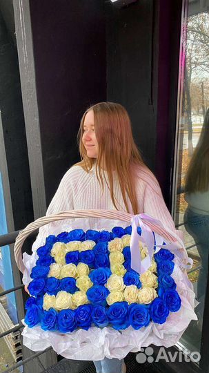 Большая корзина с розами 