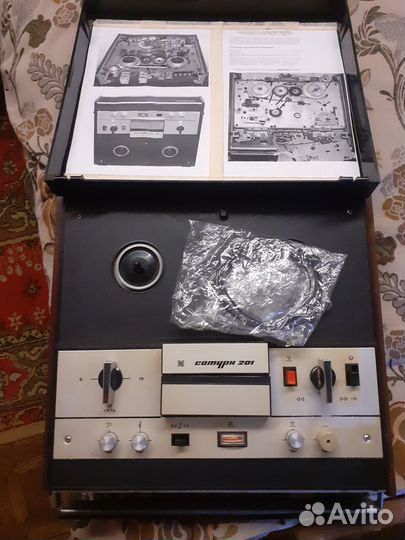 Катушечный магнитофон 