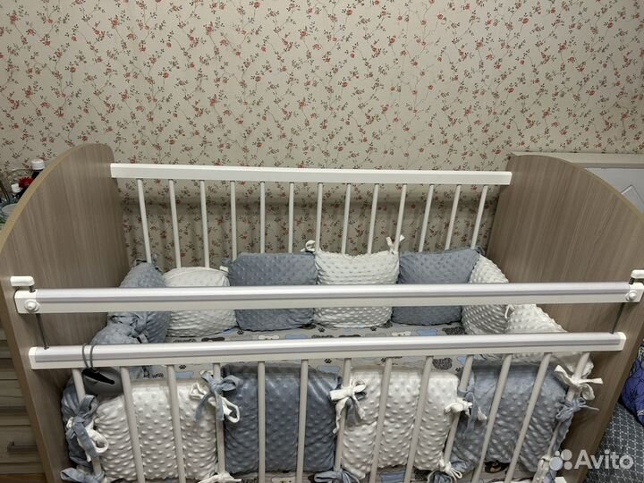 Кроватка