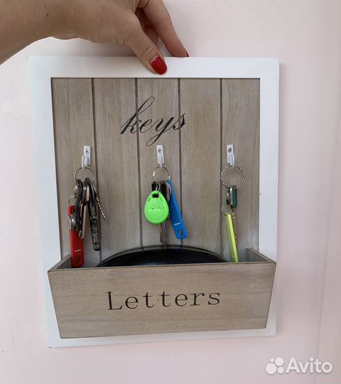 Ключница настенная с лотком для мелочей