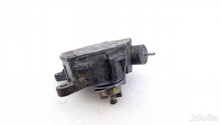 Насос вакуумный Toyota Land Cruiser 200 1VD-FTV