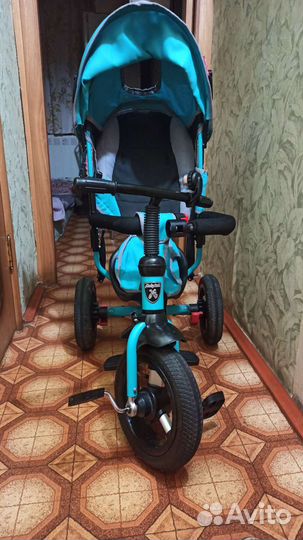 Детский трехколесный велосипед