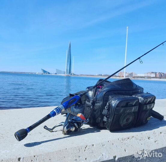 Clear Blue Crystar-57 Finder