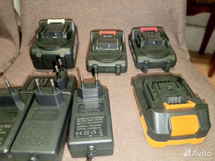 Аккумуляторы и зарядные устройства