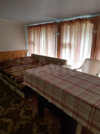 Дом 360 м² на участке 15 сот.