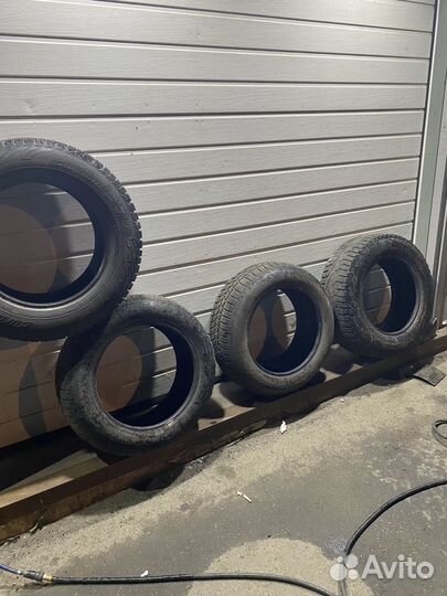 Accelera 651 4.00/10.5 R16 B