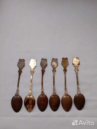 Сувенирные чайные ложки Москва эмаль позолота