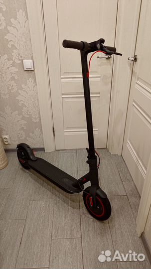Электросамокат xiaomi m365 pro