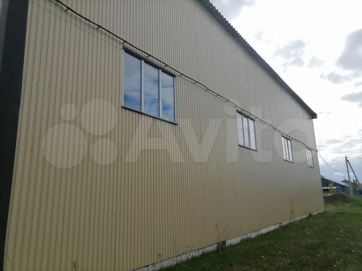 Свободного назначения, 1000 м²