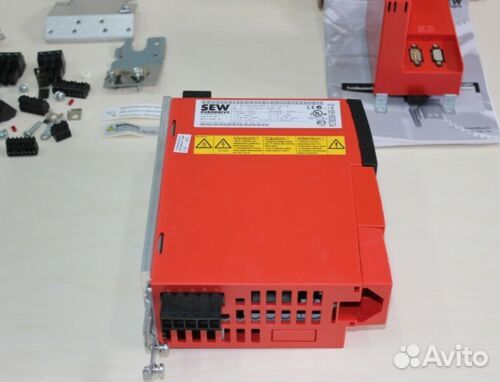 SEW MC07B0008-5A3-4-00 преобразователь частоты 0,7