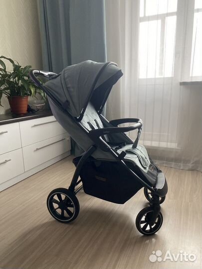 Детская прогулочная коляска Indigo epica LUX