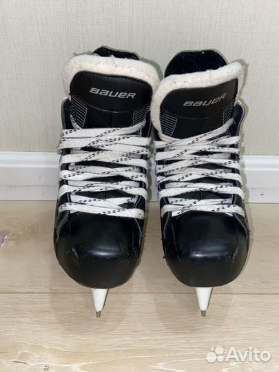 Коньки bauer supreme pro (стелька 20,6 см)