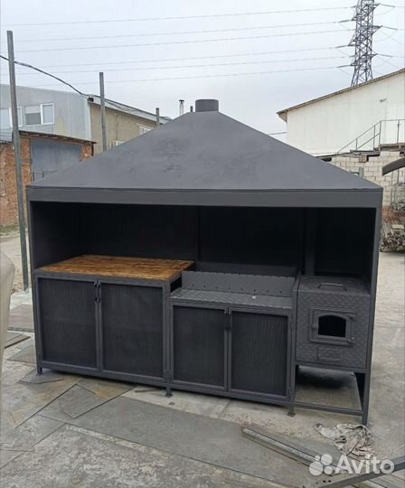 Мангальный комплекс из металла в беседку