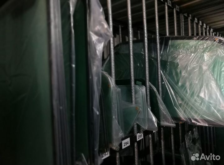 Стекло кабины xcmg XZ280