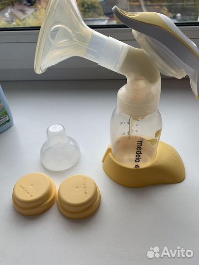 Молокоотсос medela ручной