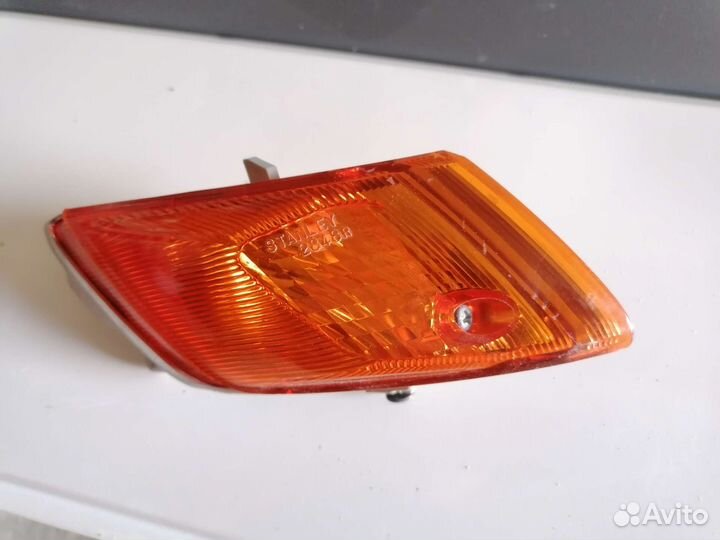 Поворотник правый Honda Dio Cesta Topic