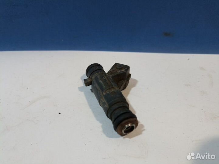 Форсунка топливная Chery Amulet A15 2010