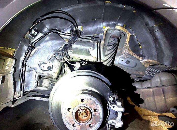 Шумоизоляция комплексная стандарт (внедорожник)