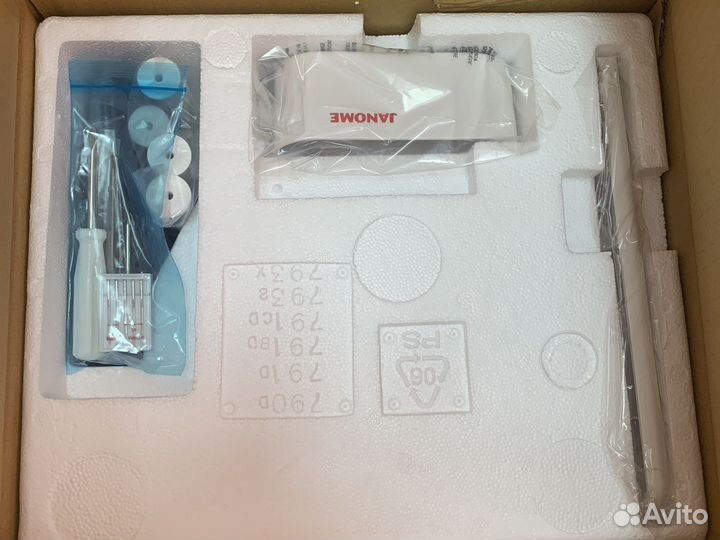 Оверлок janome