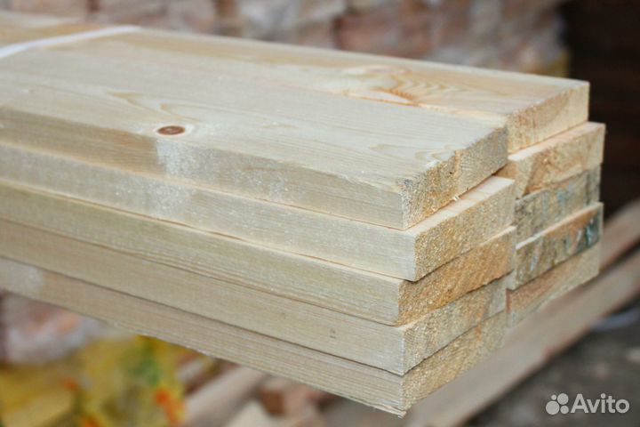 Доска строганная сорт ав, хвоя с фасками
