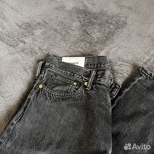 Джинсы H&M Relaxed Fit