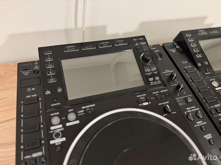 Pioneer CDJ-2000 nexus 2