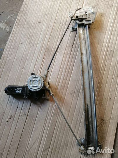 Стеклоподъемник mitsubishi