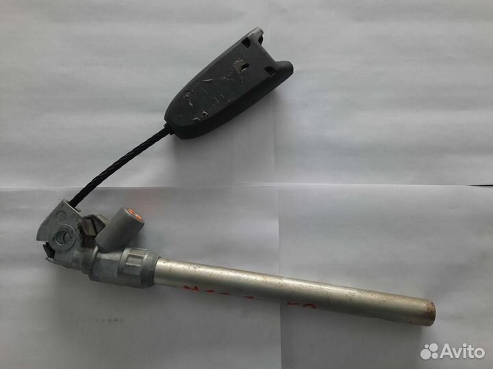 Renault Megane 2 03-09 Ответная часть ремня правая