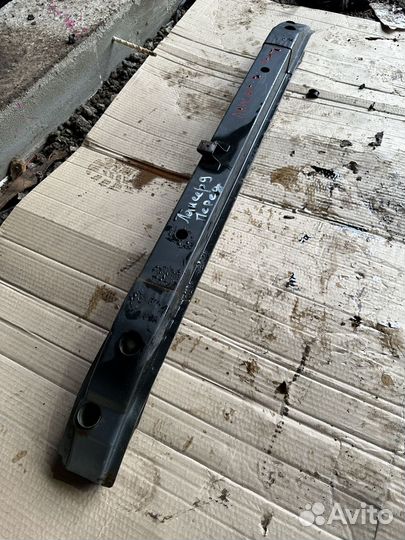 Усилитель переднего бампера Mitsubishi Lancer 9