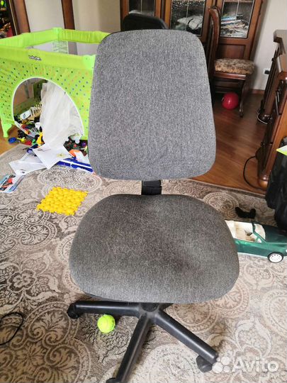 Компьютерное кресло