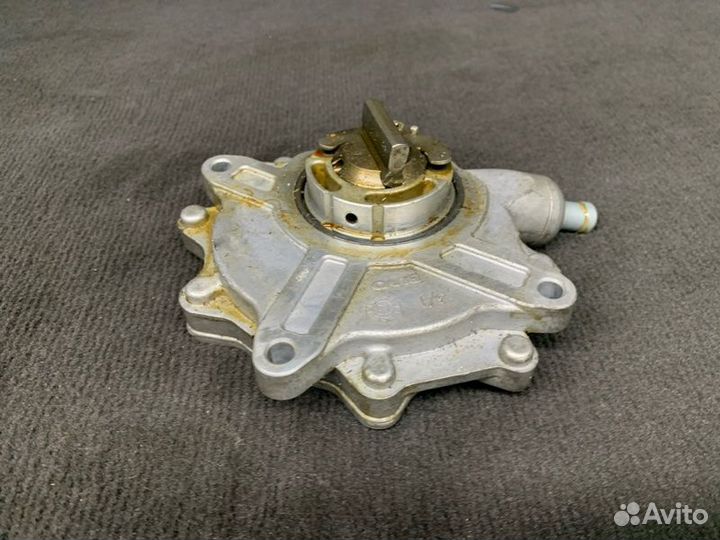 Вакуумный насос Bmw 3 E90 N46B20 2009