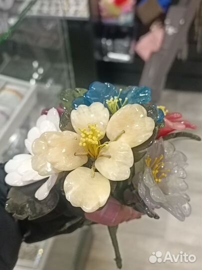 Каменный цветок