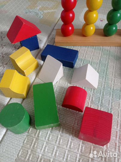 Деревянные развивающие игрушки