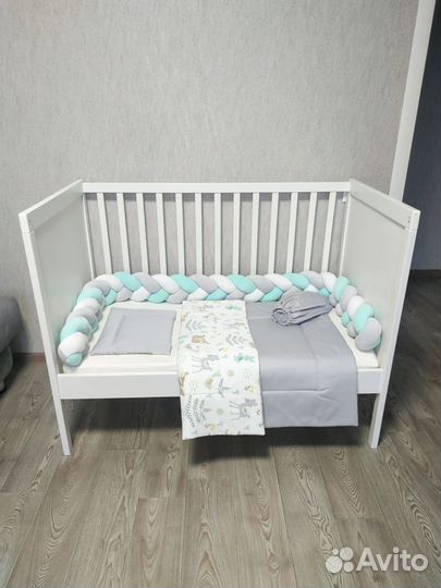 Детская кроватка для новорожденных