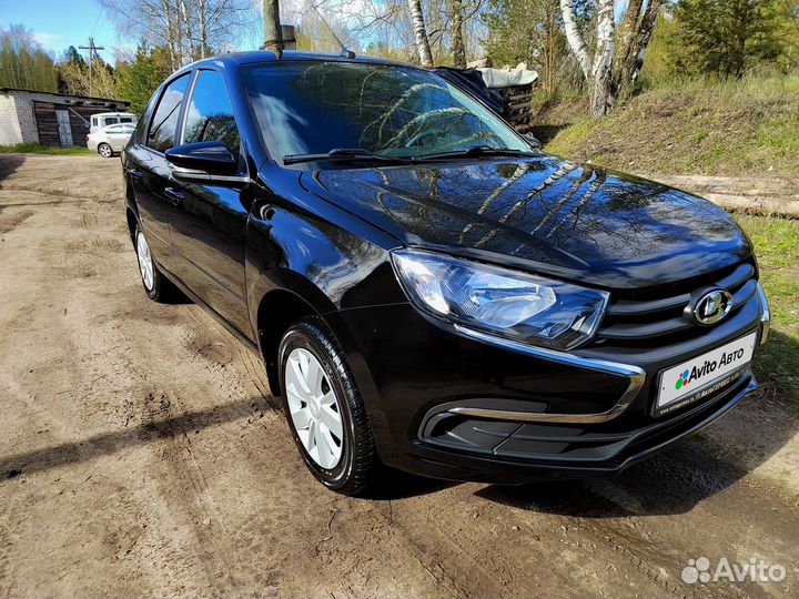 LADA Granta 1.6 МТ, 2023, 18 000 км
