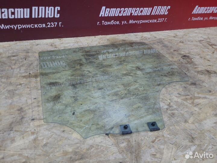 Стекло двери заднее левое Renault Sandero