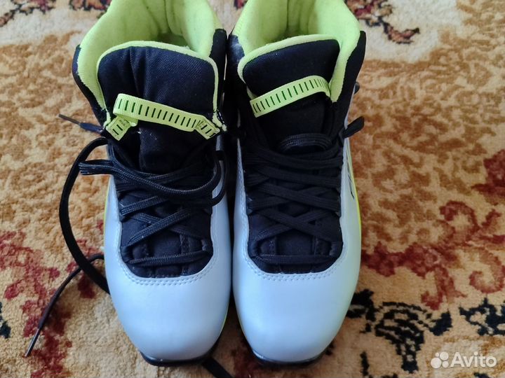 Ботинки лыжные Fisher