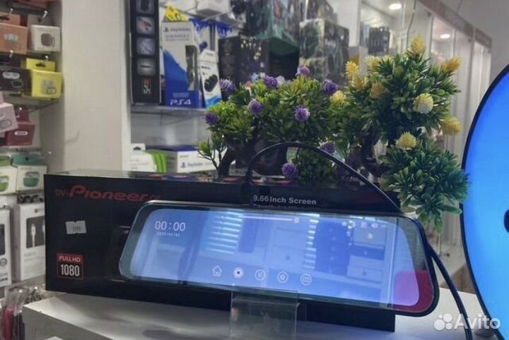 Видеорегистратор с парктроником (новый, гарантия)