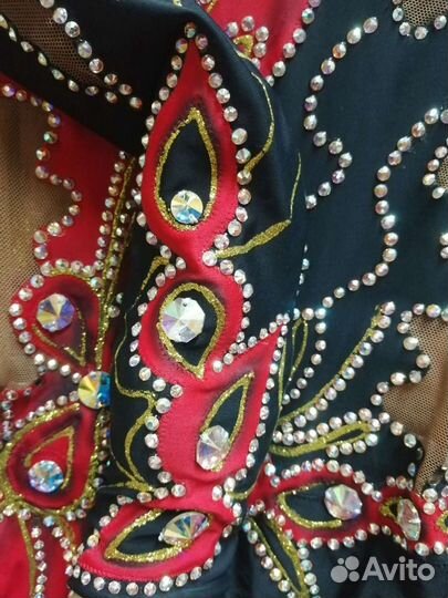 Купальник для художественной гимнастики