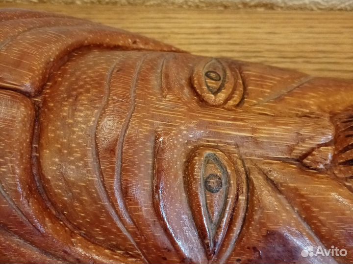 Маска деревянная