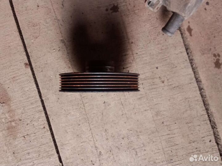 Шкода фабиа 1 шкив 1.4