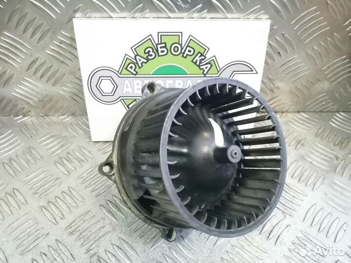 Моторчик доп. печки Volkswagen Transporter T4